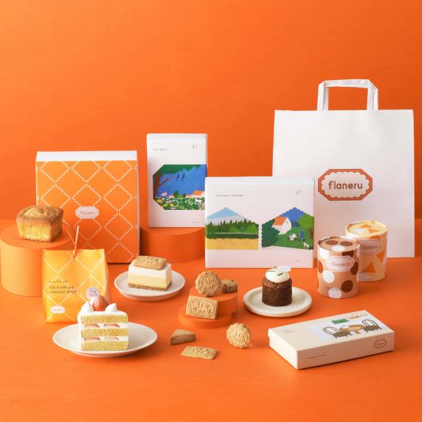 全国1店舗の新スイーツブランド
「フラネル」のお菓子を、帰省のお手土産にいかがでしょうか✨

今年の6月、阪神梅田本店にオープンしたばかりのフラネルは、お菓子にとって欠かせない「粉」と「砂糖」にこだわり、定番のお菓子を一つ上の味わいに引き上げたお菓子をご用意しております。

〜帰省土産におすすめのポイント〜
◎全国に1店舗しかない新スイーツブランド
◎誰にでも好まれる優しい味わいのお菓子
◎常温でお持ち帰り頂ける商品多数
◎駅近なのでアクセス抜群

ビスケットやクッキー、ふわっと優しい味わいのケイクなど多数ご用意しております🍴
この機会にぜひお立ち寄りくださいませ✨

フラネル阪神梅田本店
📍阪神百貨店　梅田本店　地下1階

#帰省土産　#手土産　#大阪スイーツ　#焼き菓子　#デパ地下